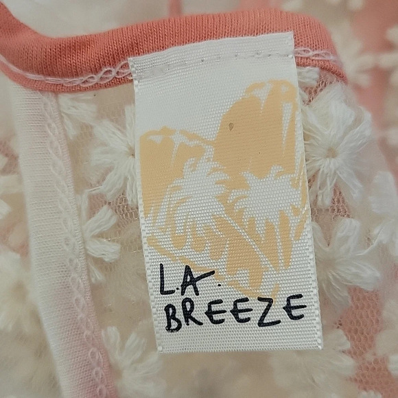 LA Breeze Tank Top - Picture 5 of 6